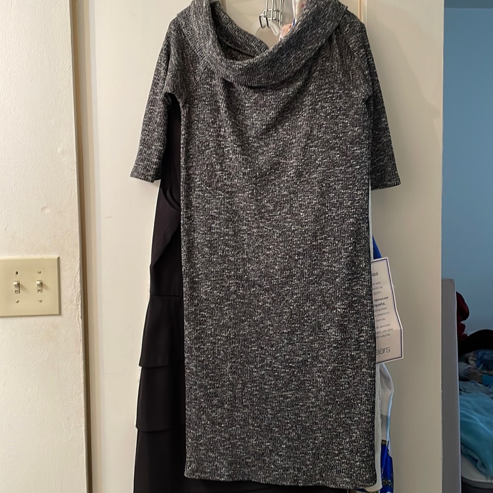 Short sleeve cowl neck dress
